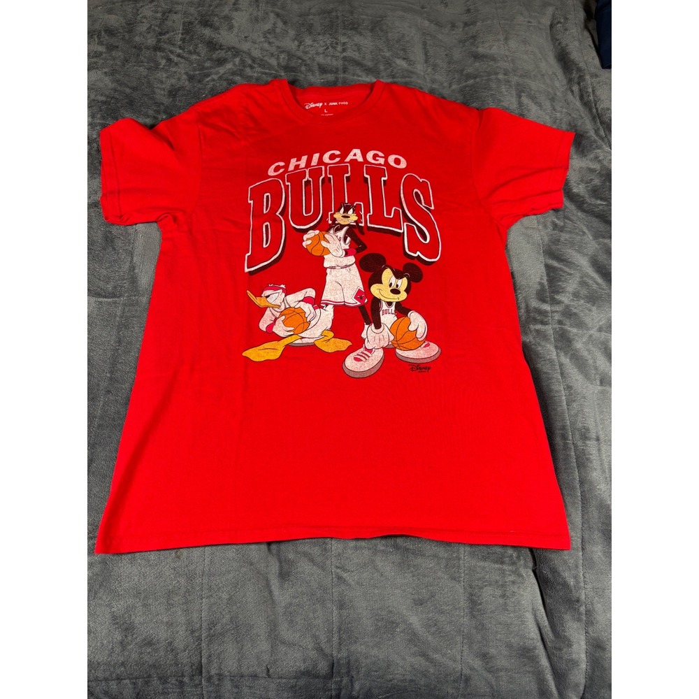 Disney x Junk Food Chicago Bulls‎ Mickey Mouse Donald Goofy Red T-Shirt Mens L